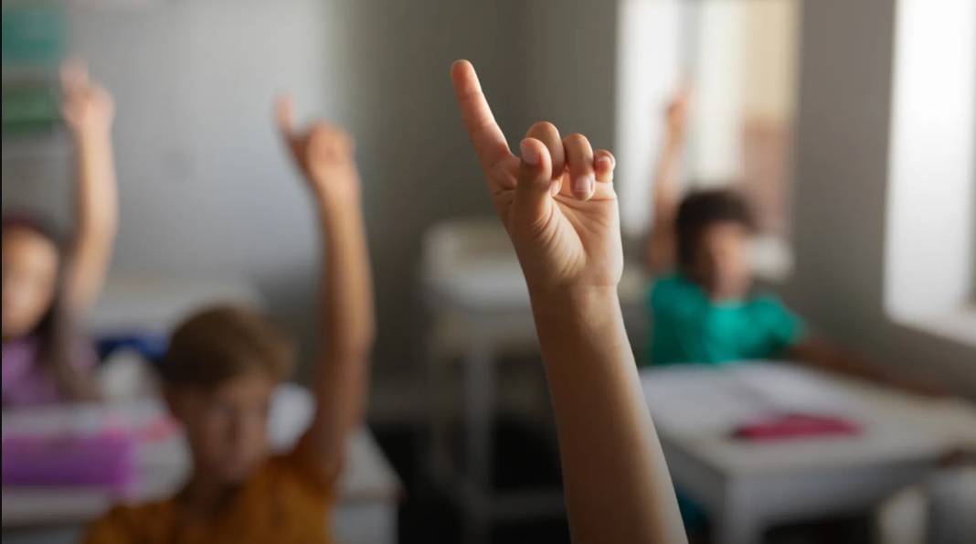 Çocukları özel okulda okuyan velilere müjde. Artık ücretsiz ve zorunlu olacak 10